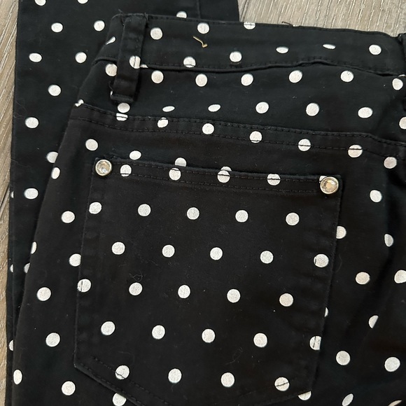 Hybrid Jeans - Picture 8 of 9